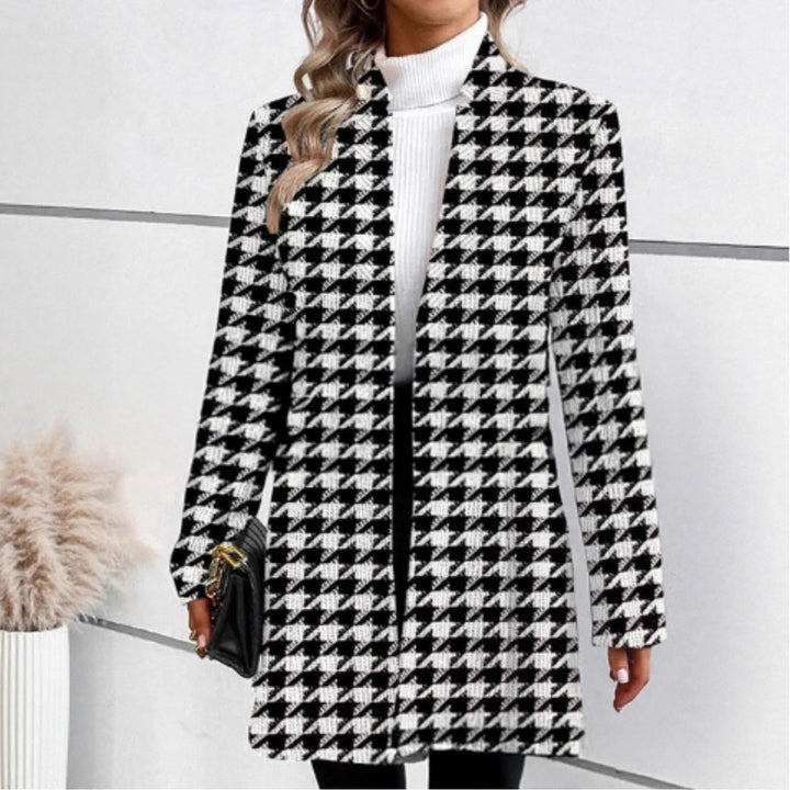 Elegant checkered coat for women Lune London