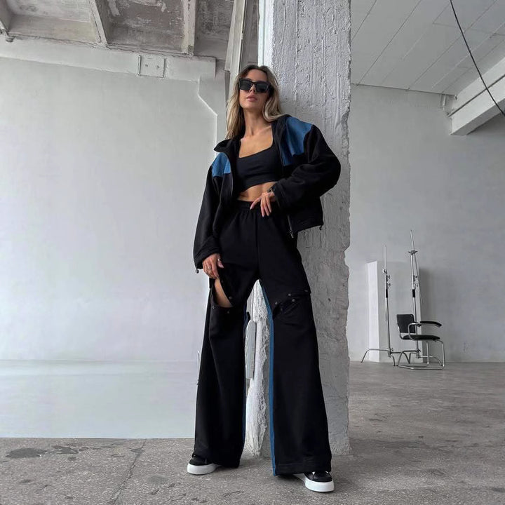 Women's sports set with trendy color block design and relaxed fit Lune London