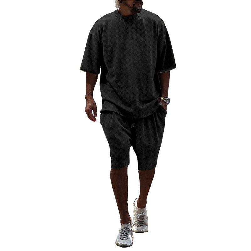 Comfortable summer outfit for men with oversized T-shirt and shorts Lune London