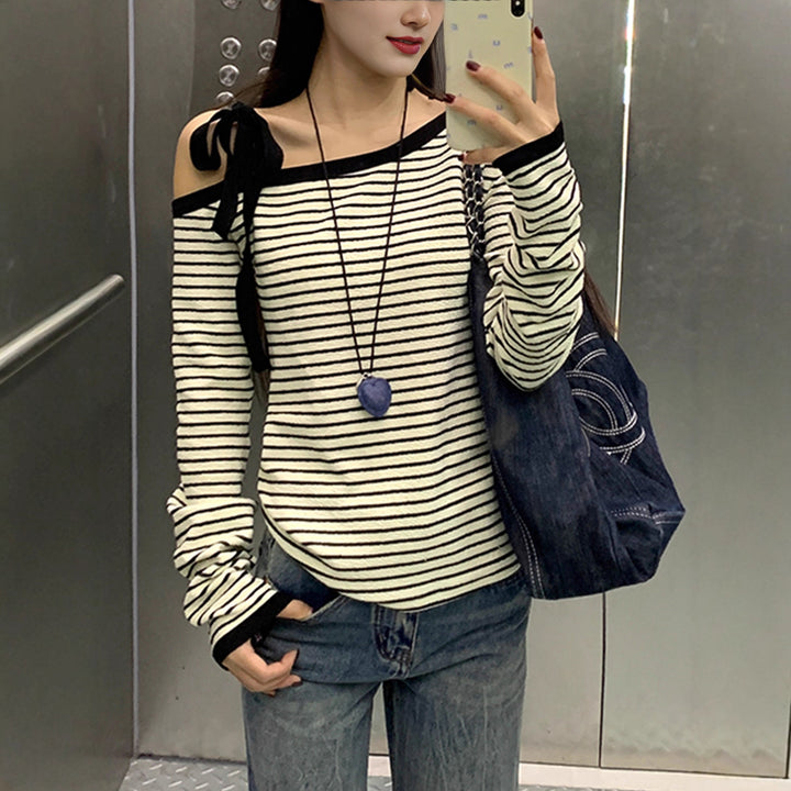 Women's Off-Shoulder Long Sleeve Shirt with Striped Pattern Chic & Stil