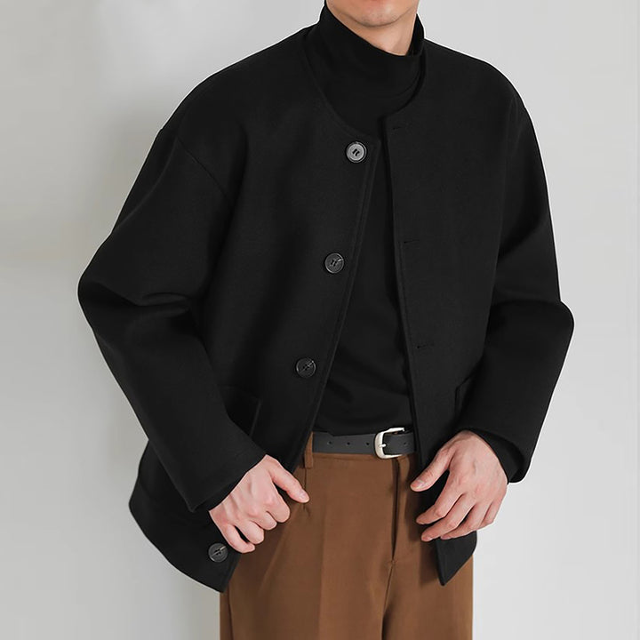 Women's transition jacket with practical pockets and button closure Lune London