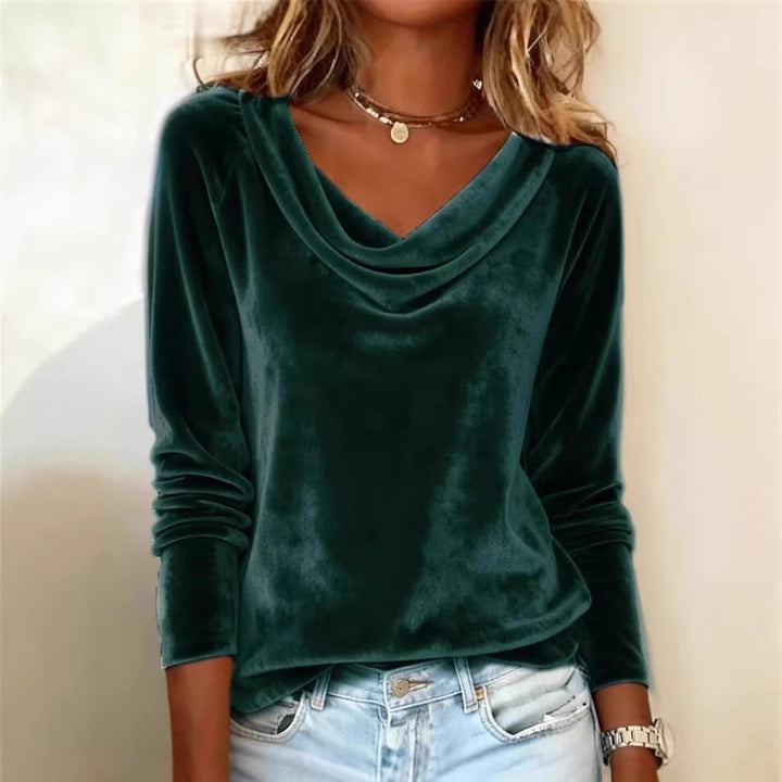 Haut velouté élégant pour femmes avec encolure bateau Chic & Stil