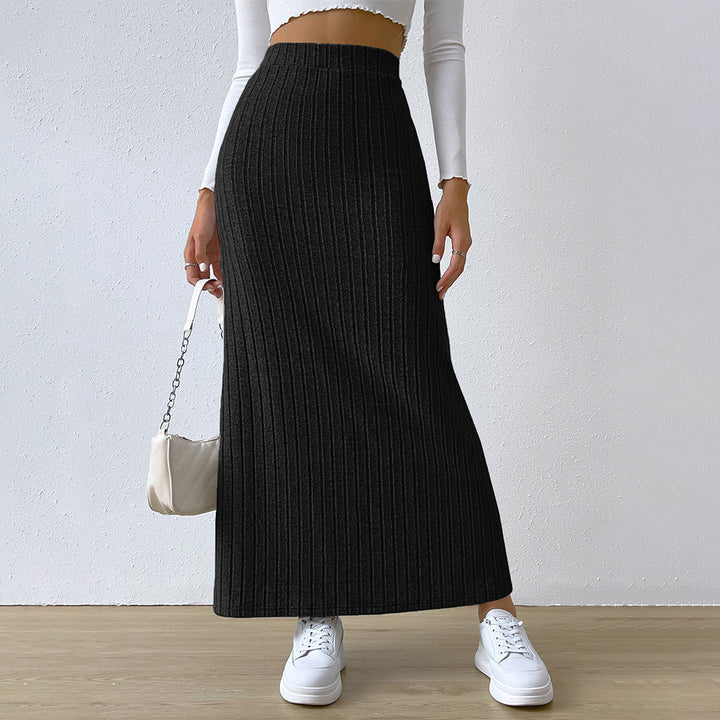 Jupe tricotée longue pour femmes avec côtes diagonales et taille haute Chic & Stil