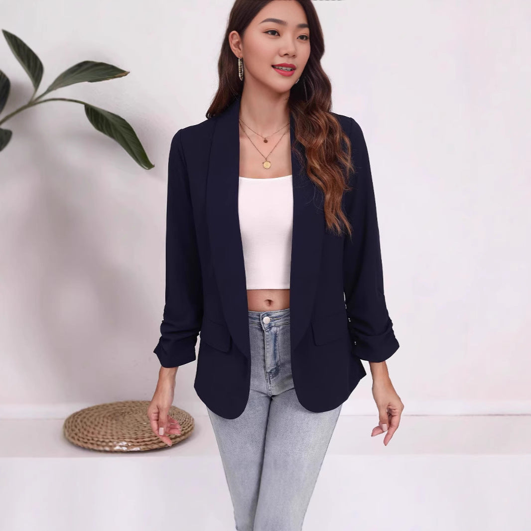 Women's Elegant Blazer with Relaxed Fit and Practical Pockets Lune London