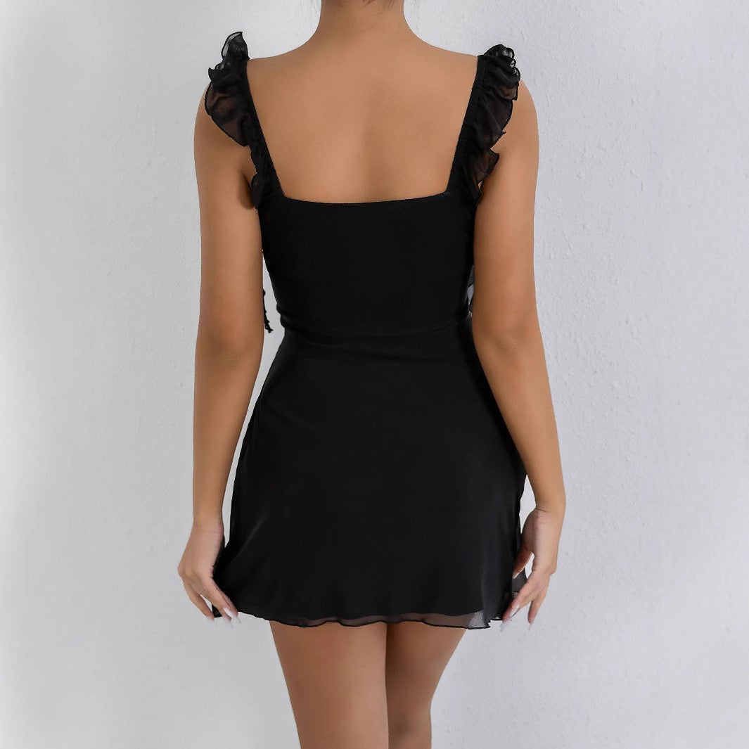 Women Elegant Strapless Mini Dress with Sophisticated Bow Detail Lune London