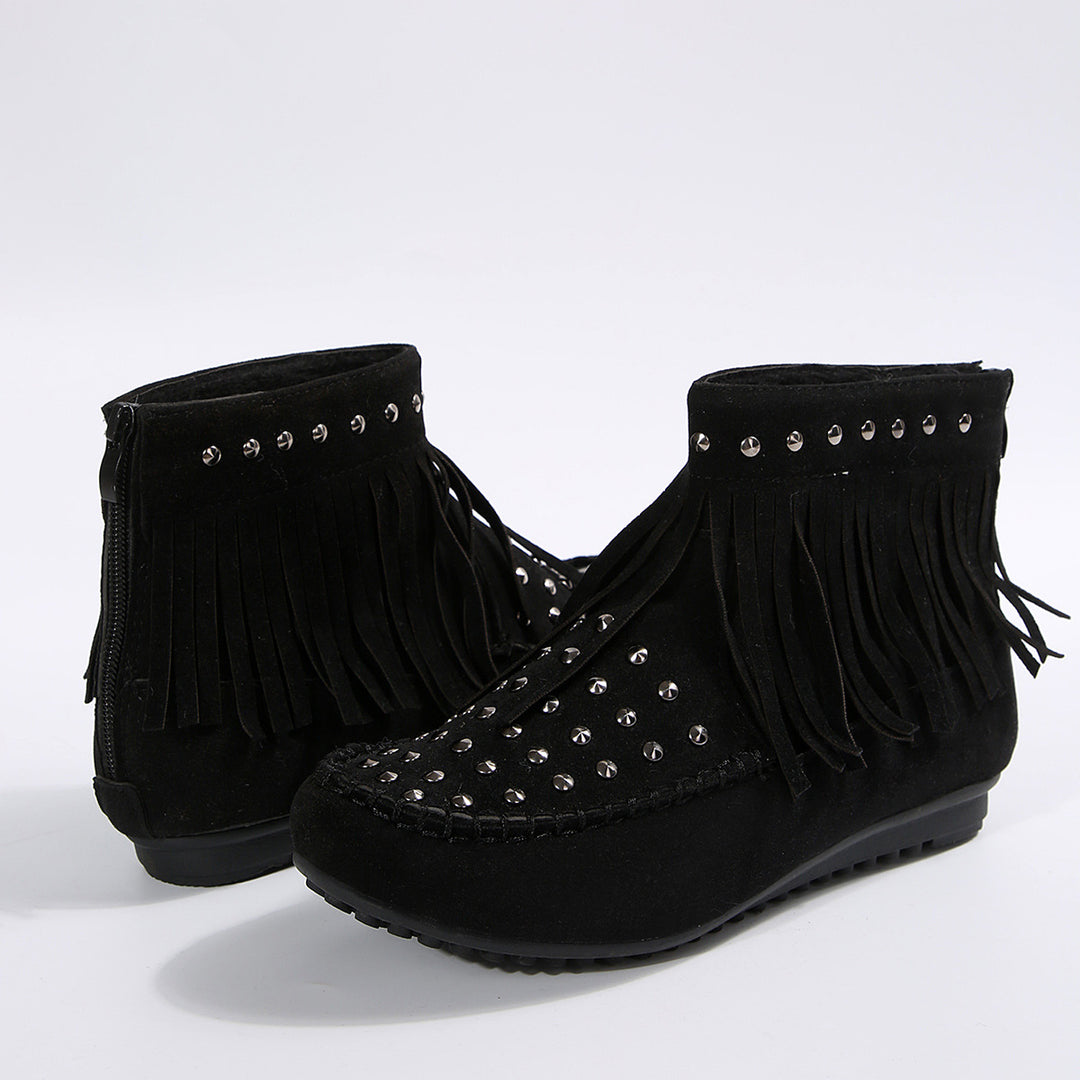 Women Moccasins with trendy fringe embellishments and shiny accents Lune London