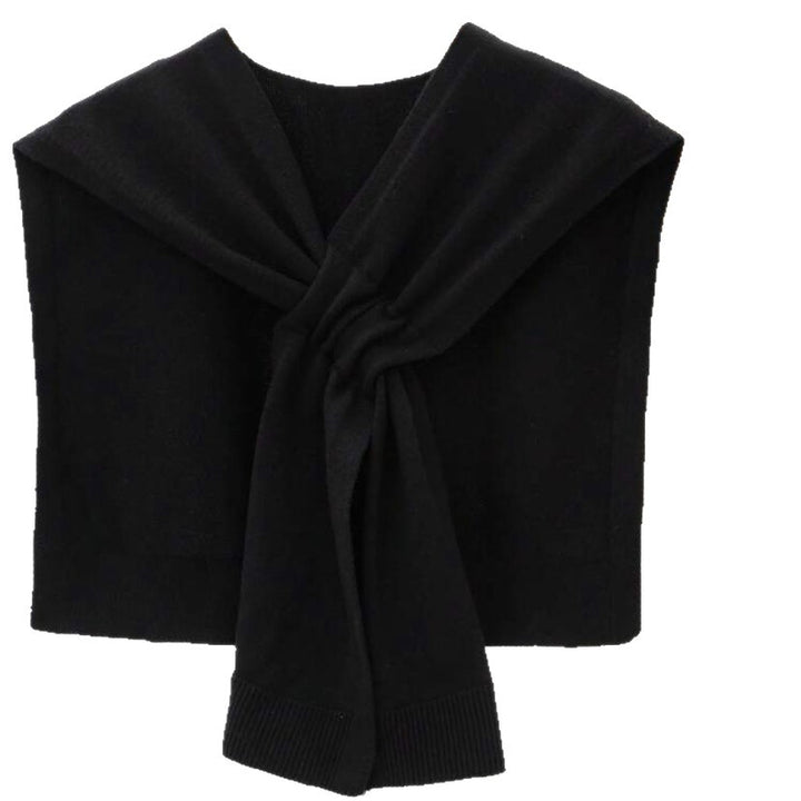 Trendy knitted scarf for women with bow detail Lune London