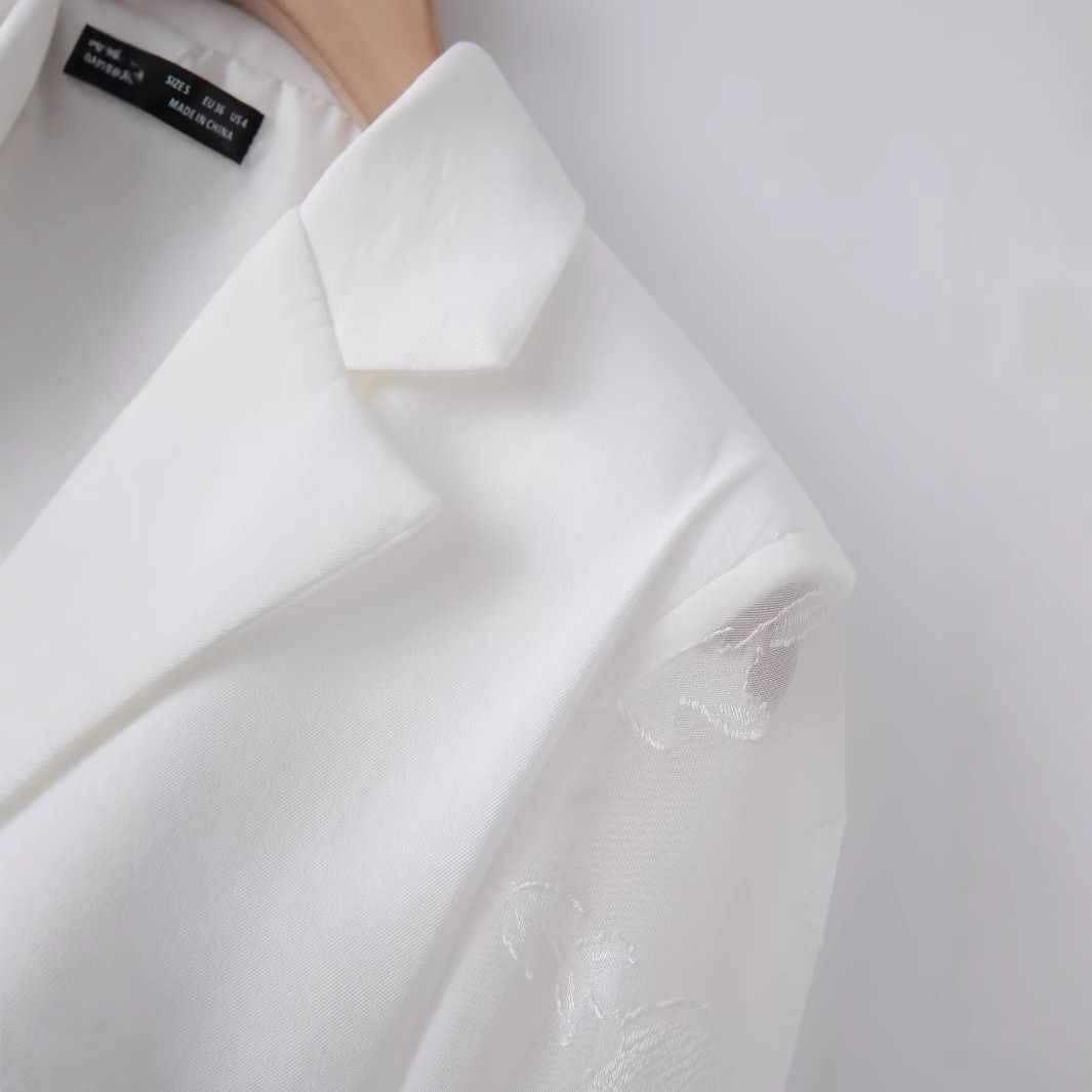 Cropped blazer jacket for women with floral lace pattern Lune London