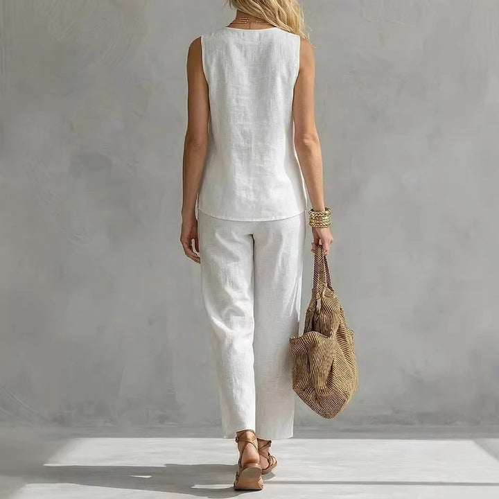 Women's Casual Two-Piece Set with Sleeveless Blouse and Trendy Pants Lune London