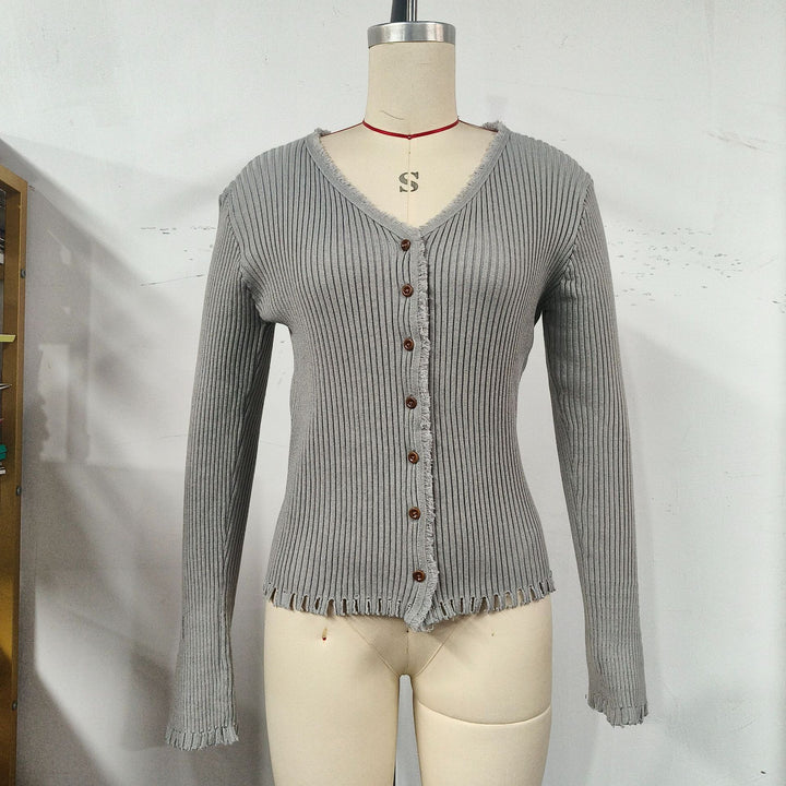 Casual women's cardigan with button opening and refined hem Lune London