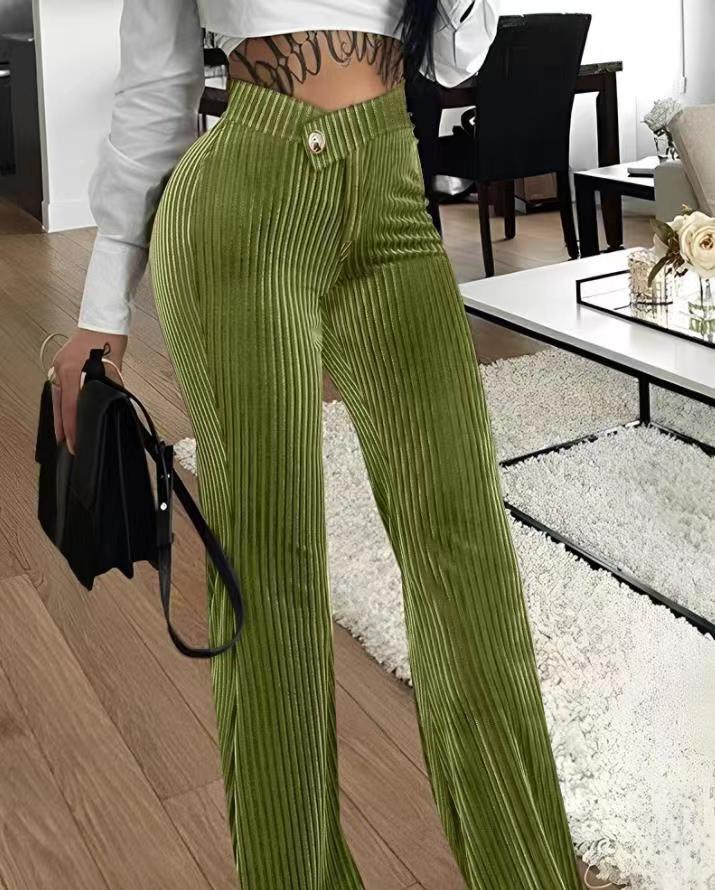 Ladies Elegant Pleated Pants with Button Details Lune London