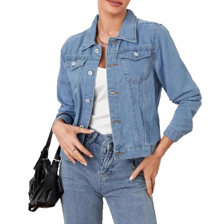 Veste en jean pour femmes au design classique et moderne avec silhouette cintrée Chic & Stil