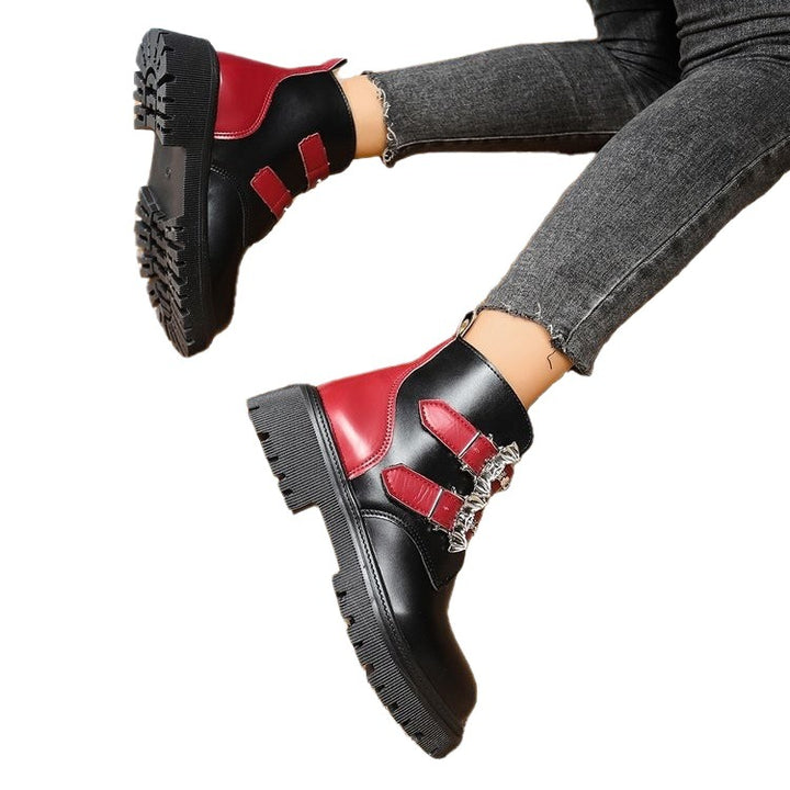 Ladies' boots with trendy buckles and robust profile Lune London