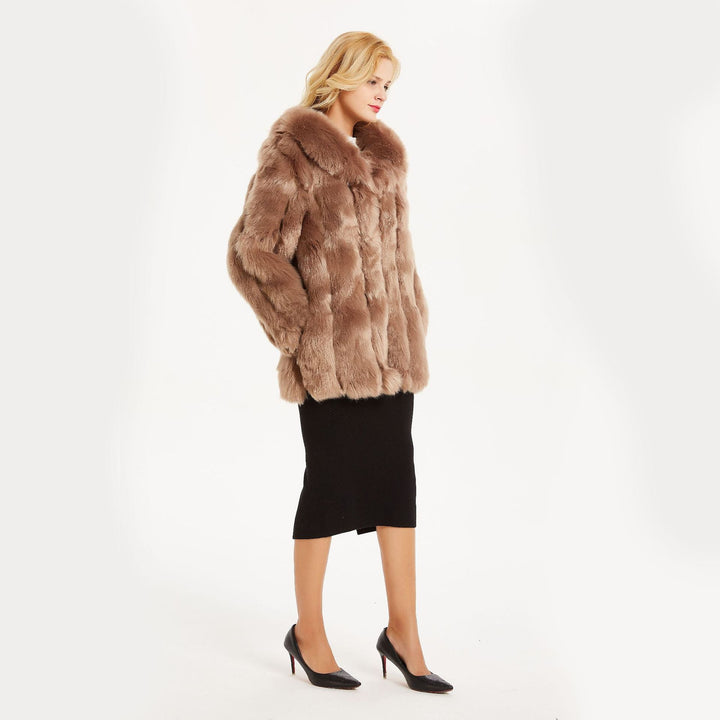 Ladies Luxurious Faux Fur Jacket with Voluminous Sleeves Lune London