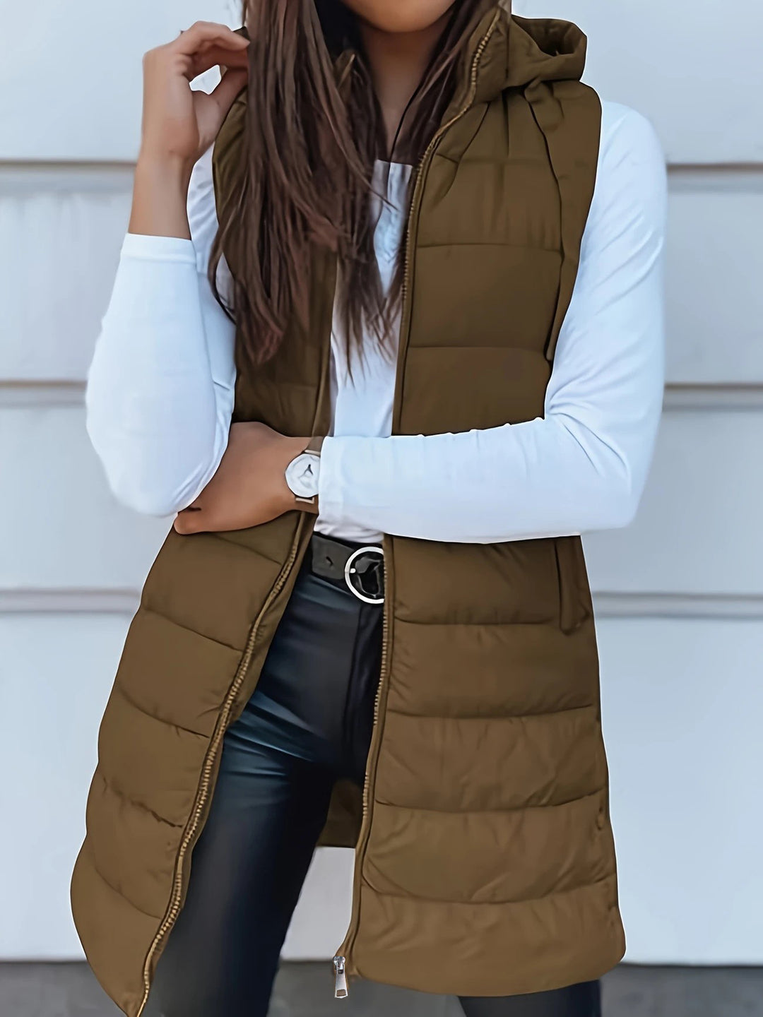 Ladies stylish quilted vest with hood and long cut Lune London
