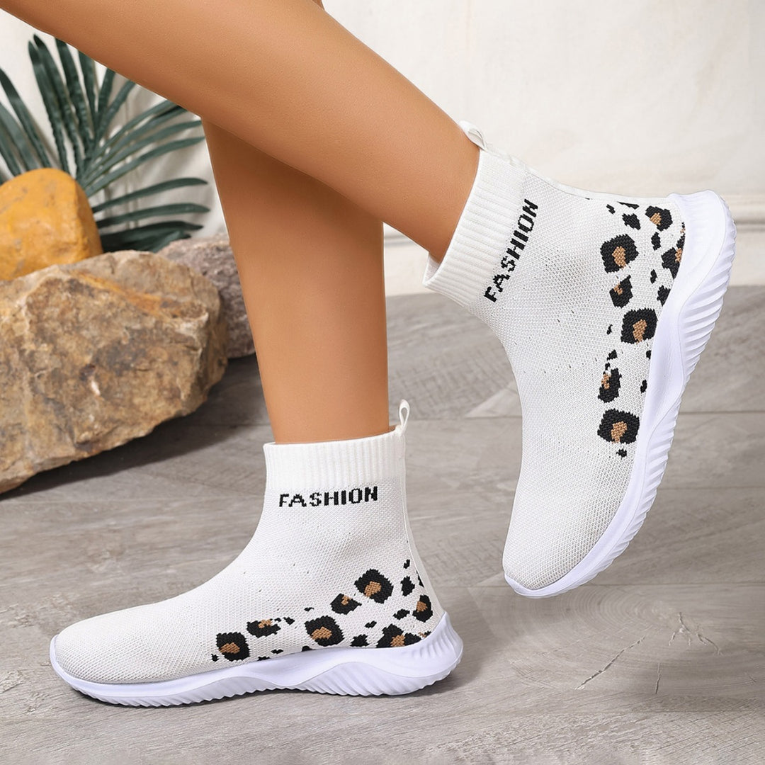 Ladies' modest sock sneakers with animal print and elastic upper Lune London