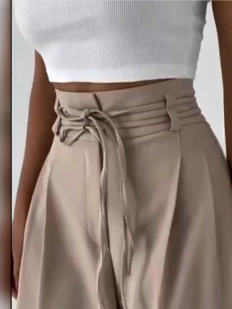 Loose chino pants for women with high waist and adjustable drawstring Lune London