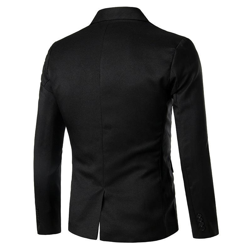 Veste de smoking pour hommes avec un revers moderne et une finition de haute qualité Lune London