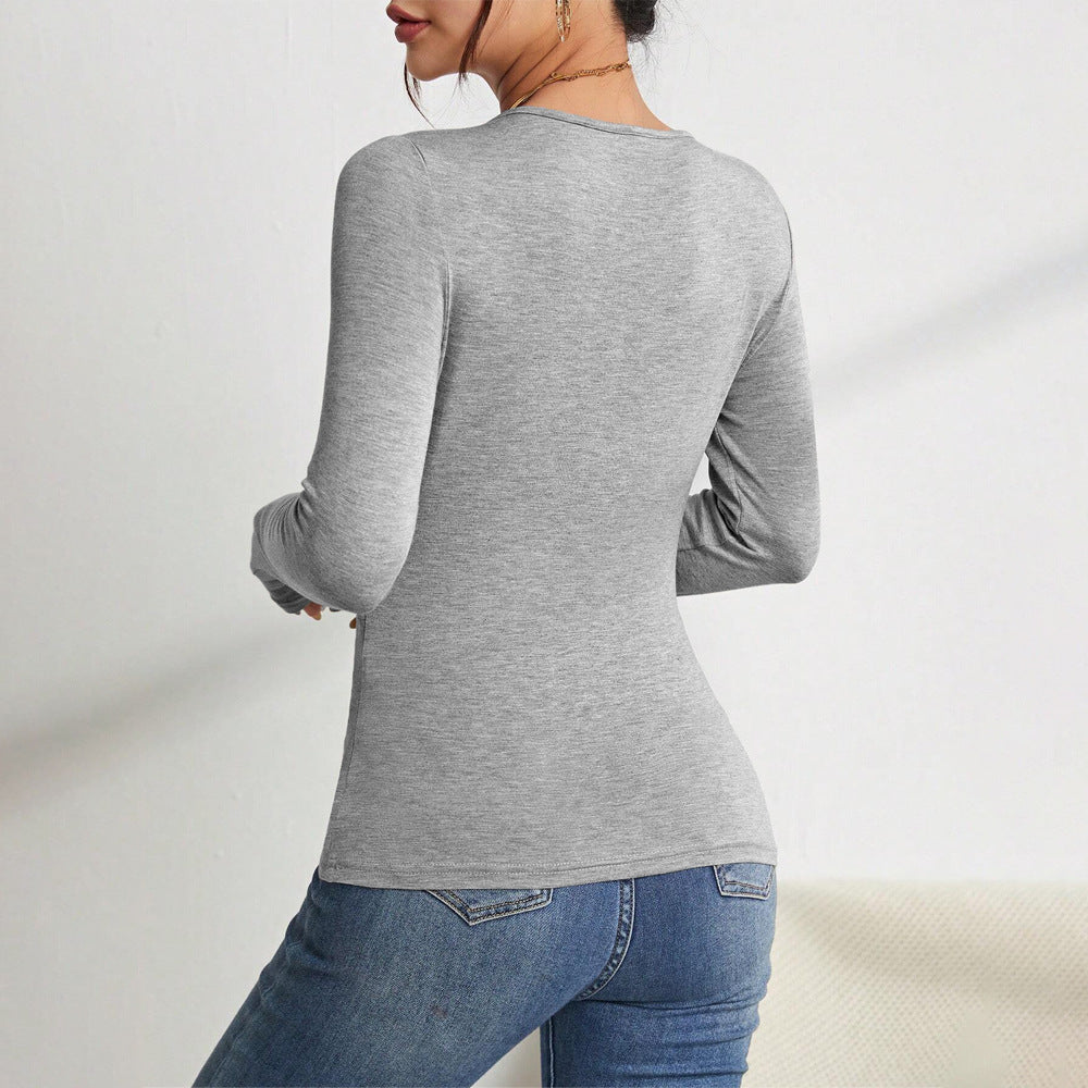 Body à manches longues pour femmes avec un décolleté en V à la mode et des détails sophistiqués sur les épaules Chic & Stil