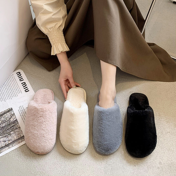Ladies Plush Slippers in Soft Material Lune London