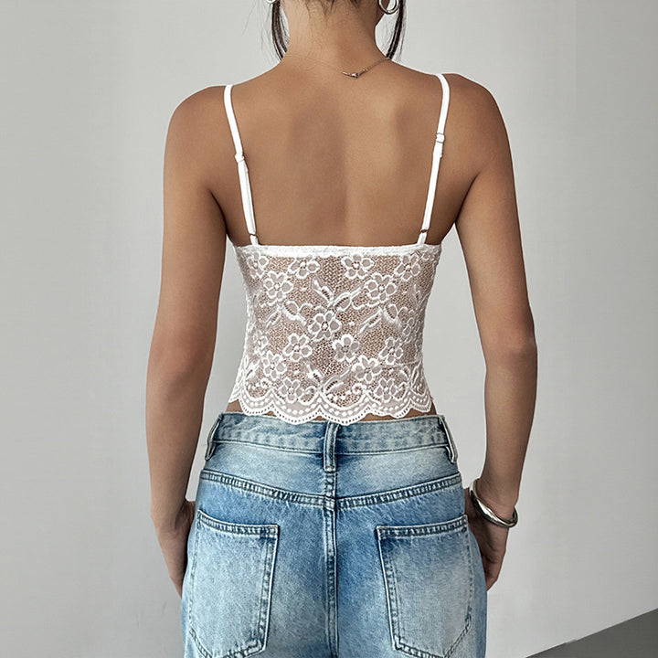 Women short top with lace Lune London