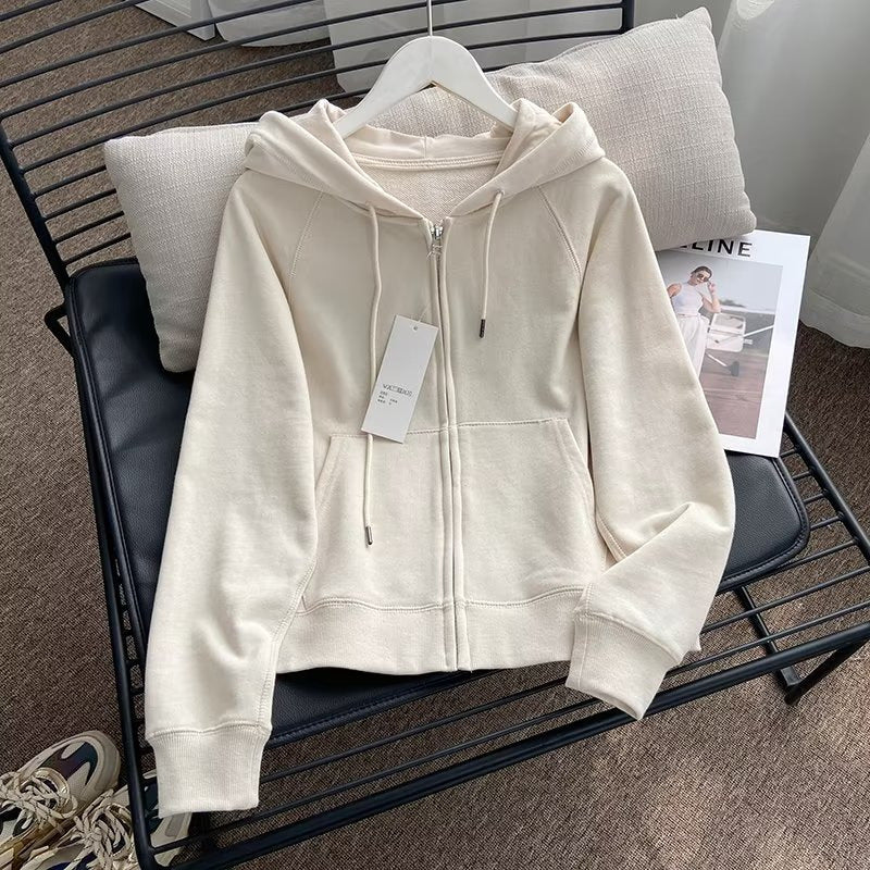 Veste à capuchon décontractée pour femmes avec coupe sportive Chic & Stil