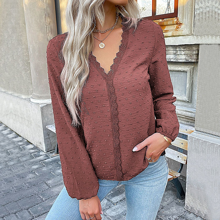 Women's blouse with V-neck and elegant lace Lune London