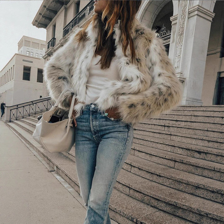 Ladies chic and stylish faux fur jacket