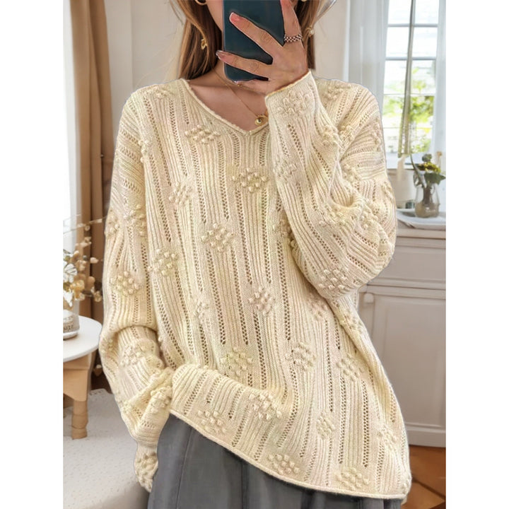 Knit sweater for women with detailed pattern and V-neck Lune London