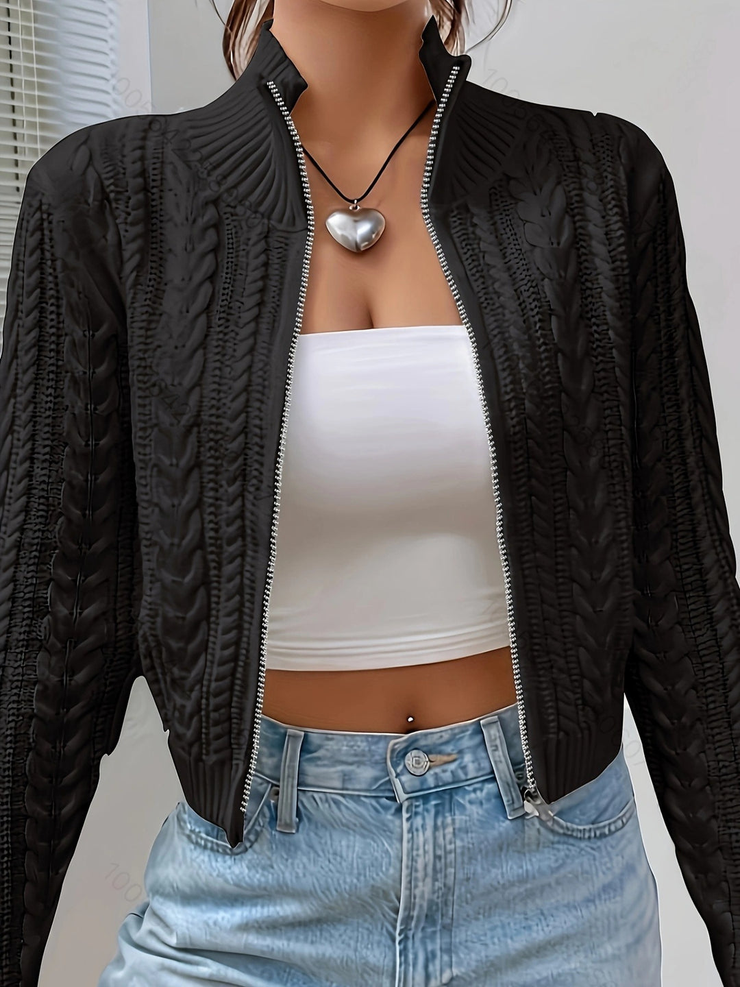 Cardigan for women with modern zip closure Lune Londonl