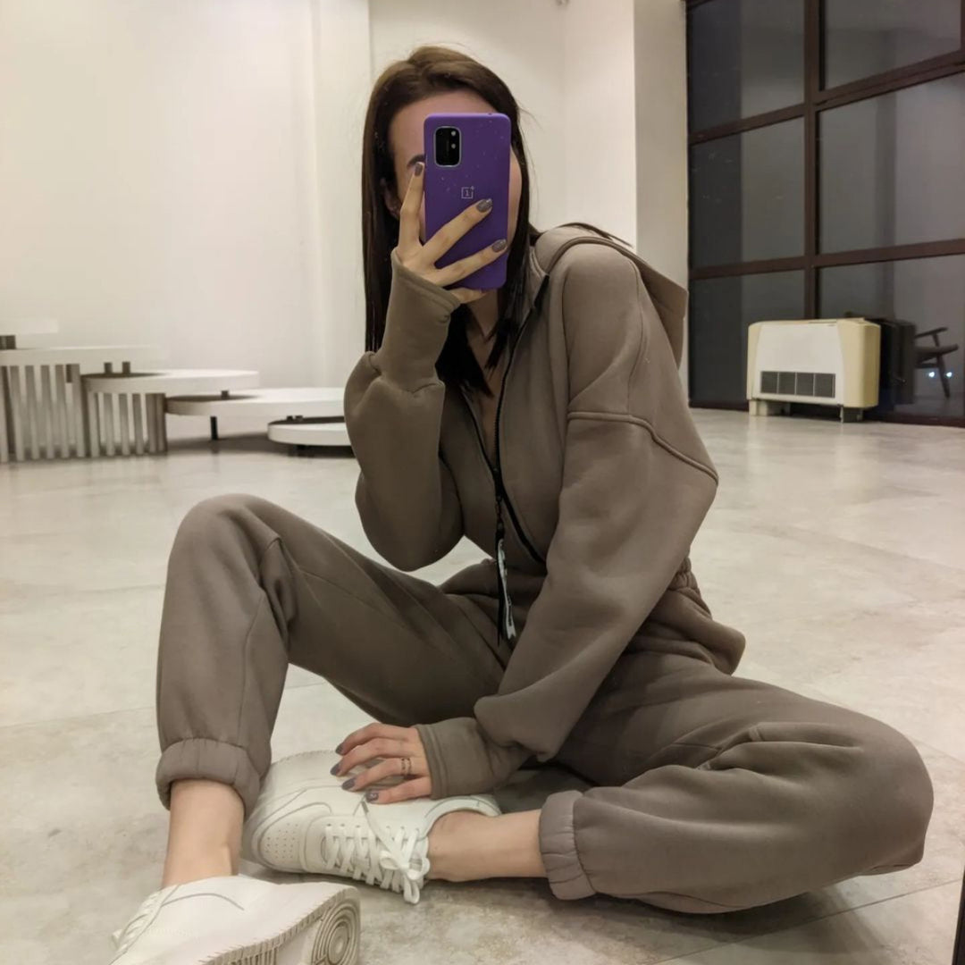 Women’s comfortable hooded jumpsuit with elastic waist and full zip Lune London