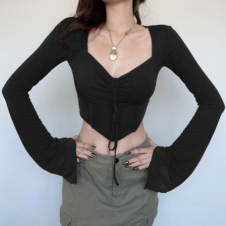 Women's cropped top with gathering and flared sleeves Chic & Stil