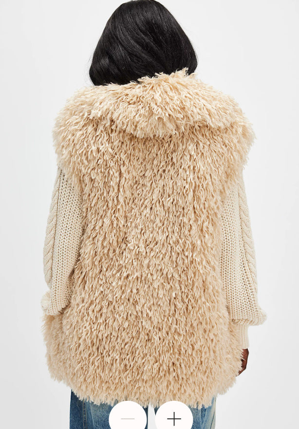 Ladies fur vest Lune London
