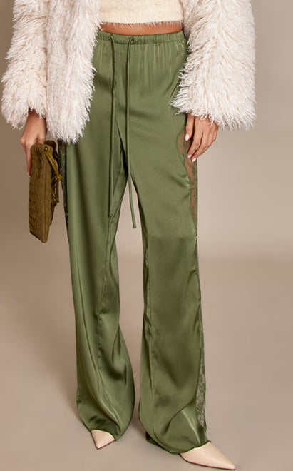 Pantalons en satin élégants pour femmes avec accents en dentelle Chic & Stil