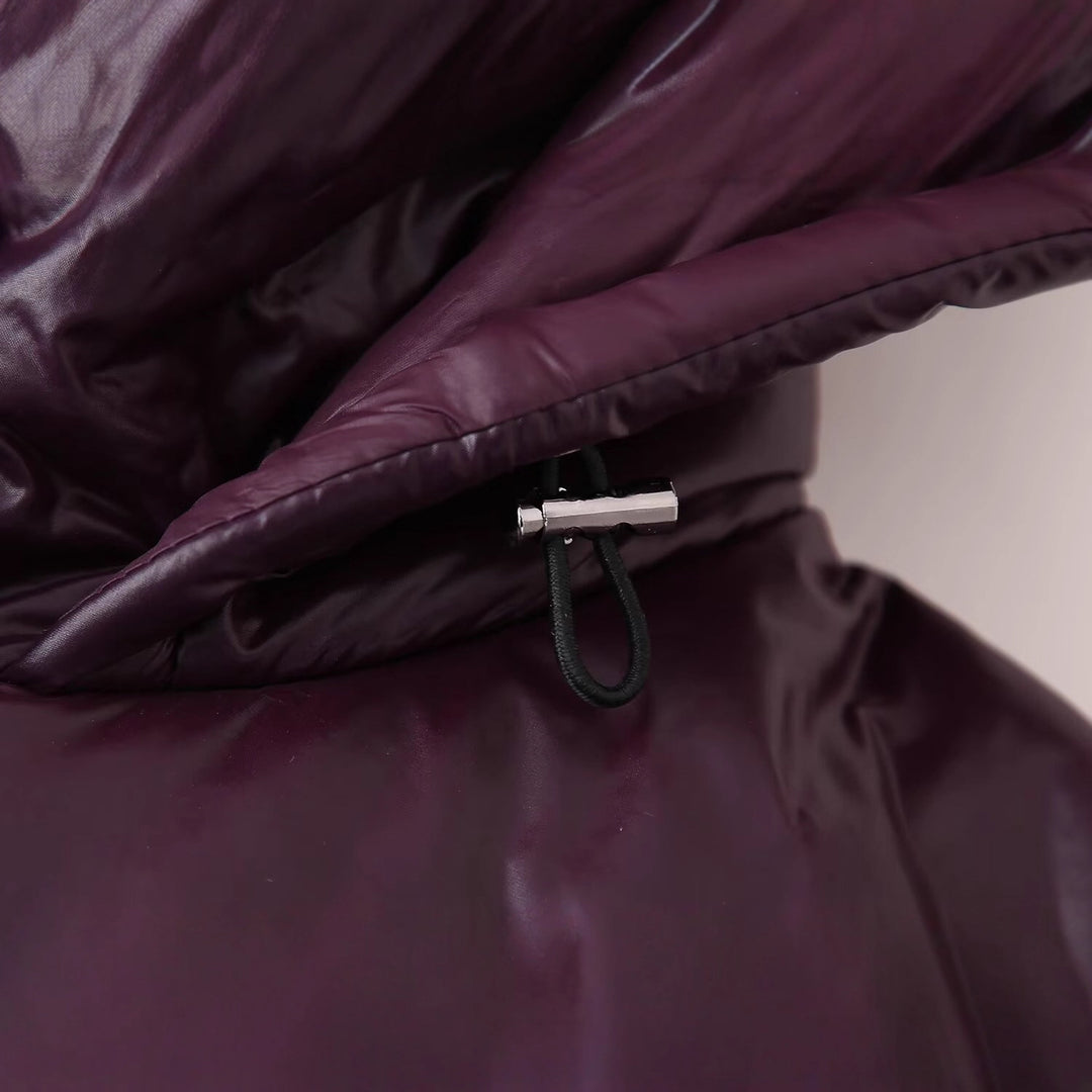 Women's down jacket with hood and practical pockets Lune London