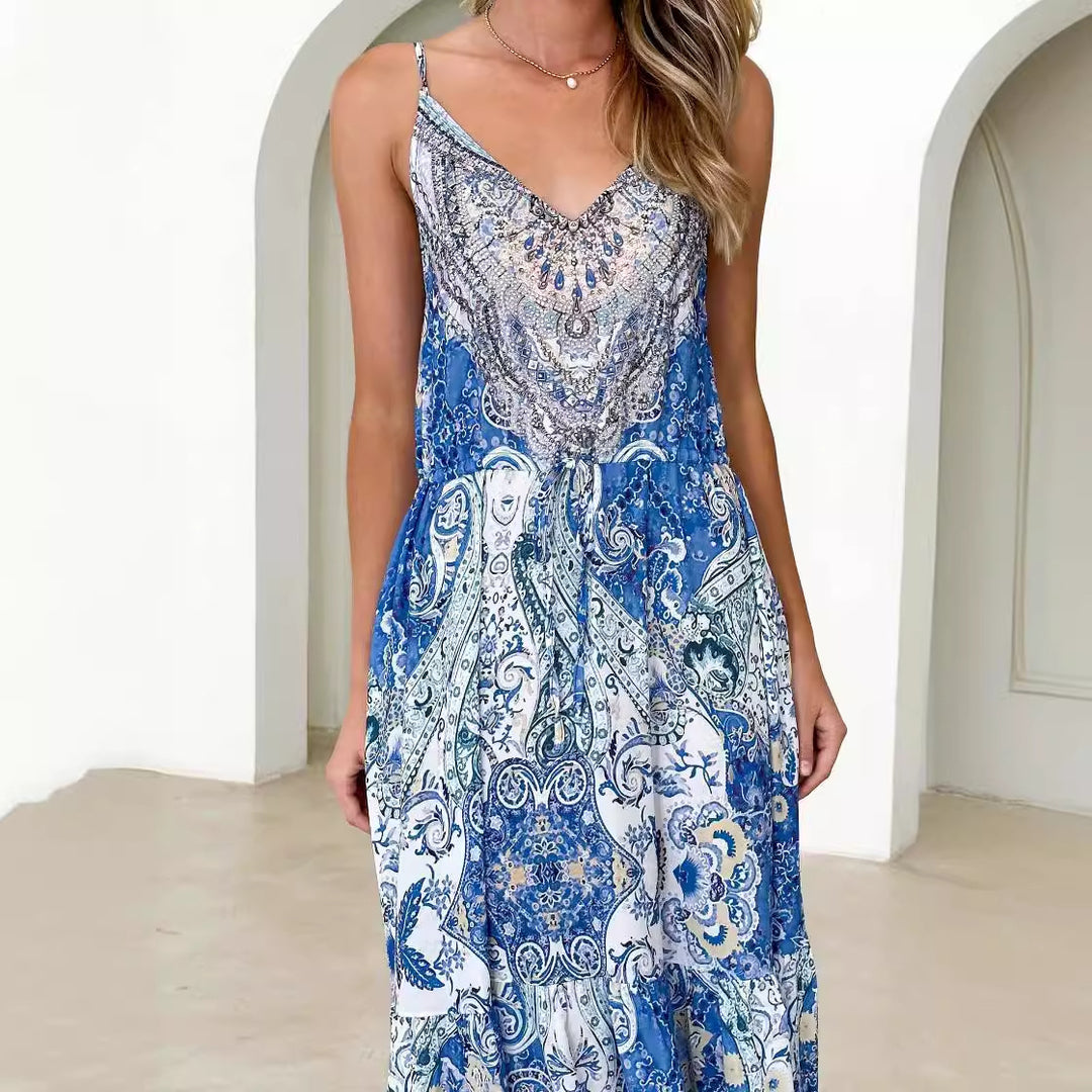 Maxi Dress Women with Romantic Chic Pattern & Style