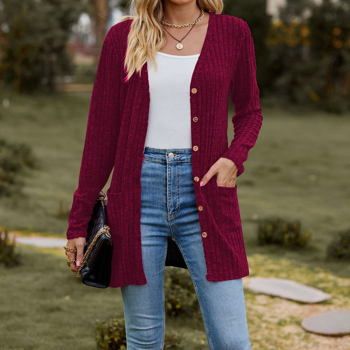 Knit jacket for women with long sleeves and practical pockets Lune London