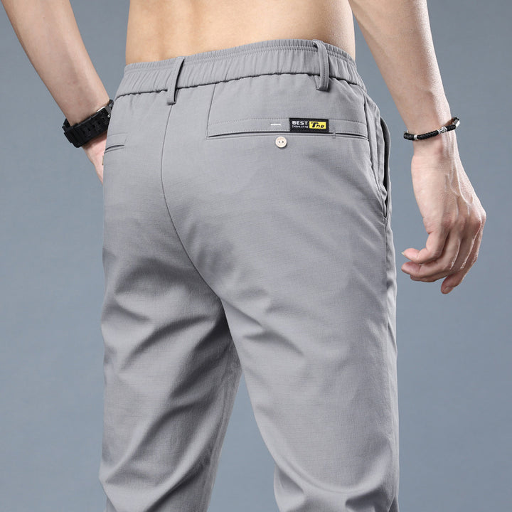 Elegant casual pants for men with a comfortable fit and practical pockets Lune London