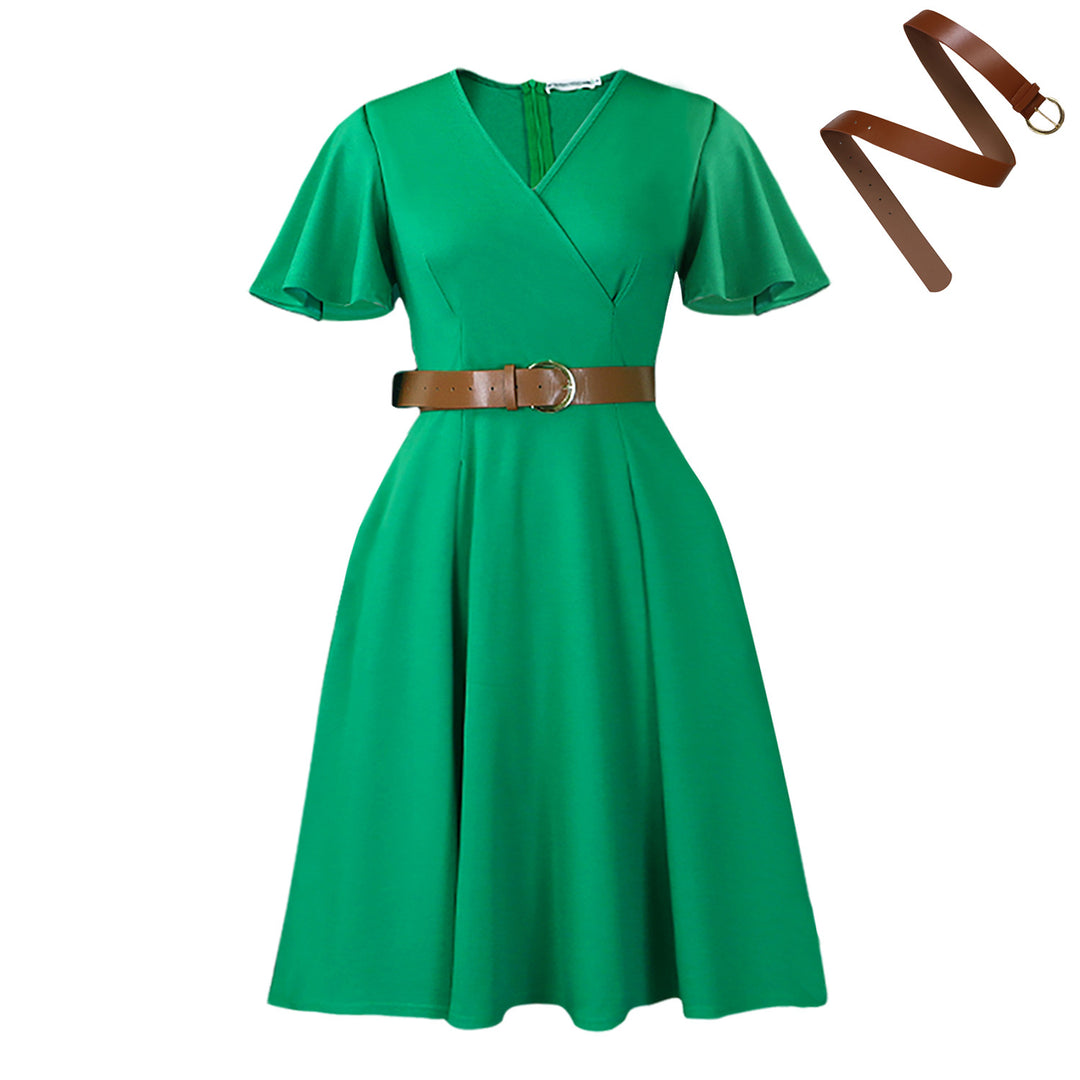 Wrap dress for women with a flattering cut and an elegant belt at the waist Lune London