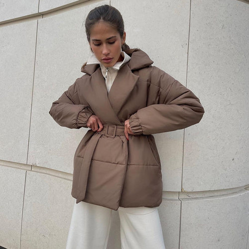 Women Elegant and warm quilted jacket with waist belt Lune London
