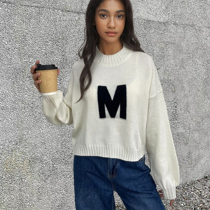 Pull en tricot surdimensionné pour femmes avec design avant unique Chic & Stil