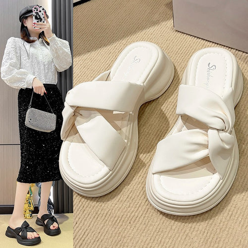 Lune London trendy shoes for ladies