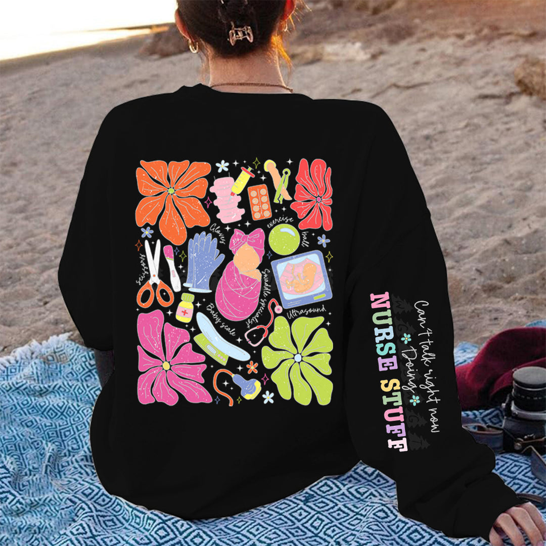 Sweat à capuche pour femmes avec design graphique coloré et motif d'entretien original Chic & Stil