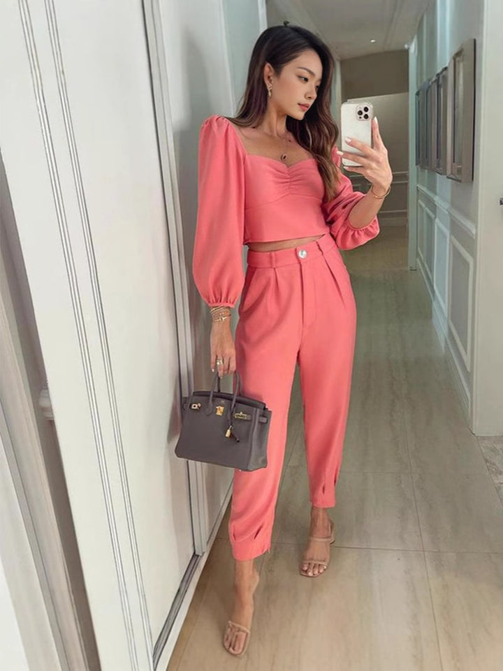 Women Elegant High-End with Balloon Sleeves and High-Waisted Pants Lune London