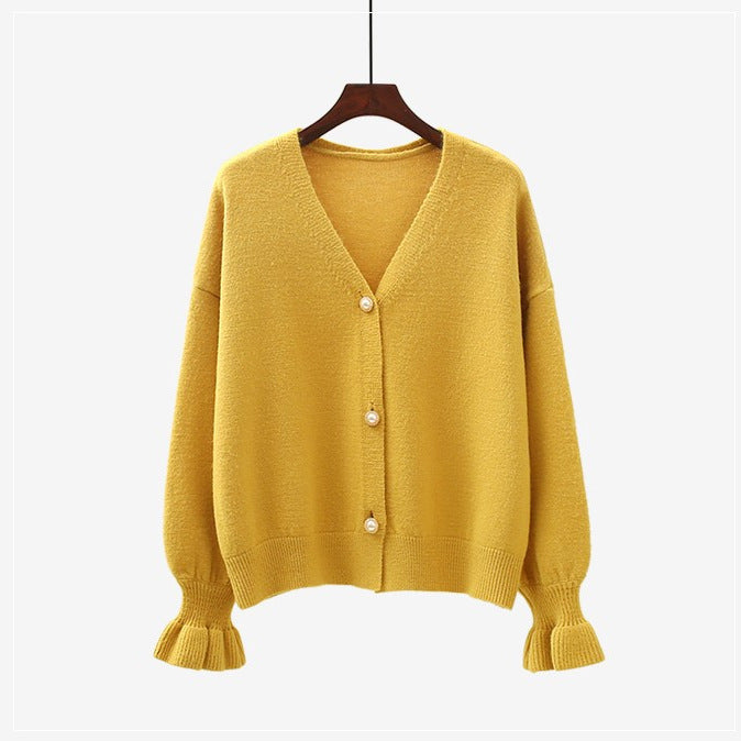 Cardigan pour femmes avec des boutons en perles et coupe ample Chic & Stil