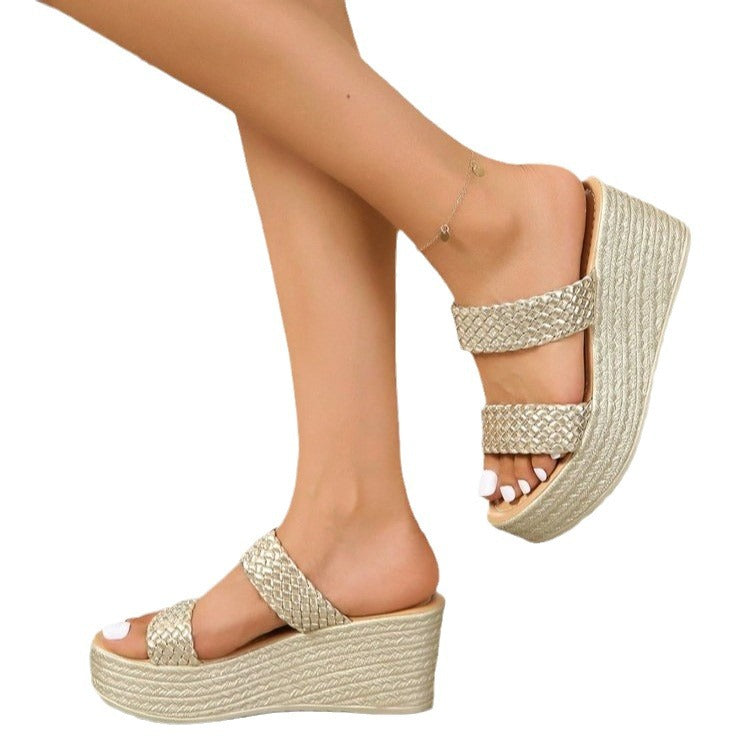 Heeled sandals with straps for women in a braided design and an elegant application of freshwater pearls Lune London