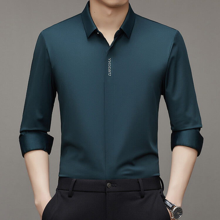 Trendy long-sleeve shirt for men with innovative moisture management Lune London