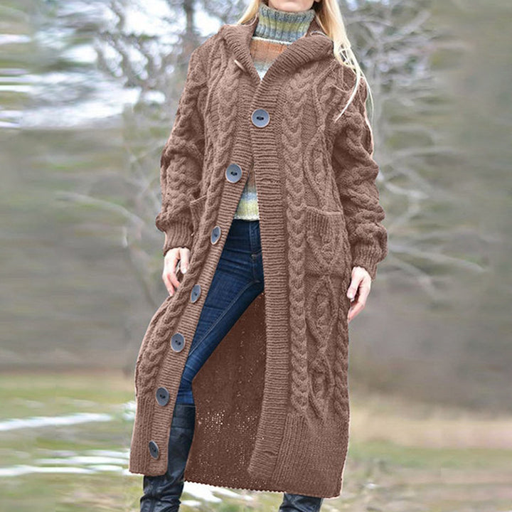Women's knit coat with cable pattern and practical pockets Lune London