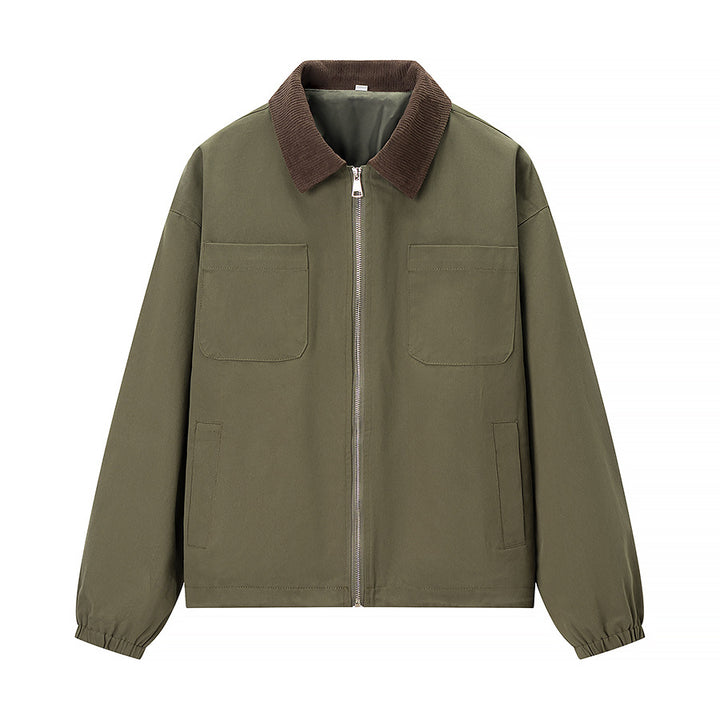 Veste pour femmes dans un style utilitaire décontracté avec des poches pratiques et un col haut Chic & Stil