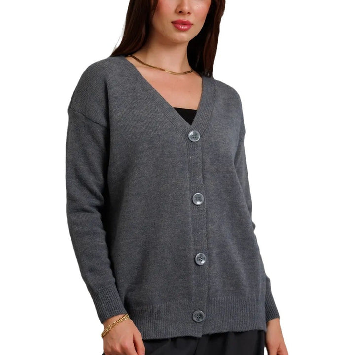 Cardigan féminin confortable avec design à boutons Chic & Stil